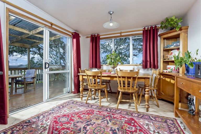 Photo of property in 34 Schnapper Rock Road, Schnapper Rock, Auckland, 0632