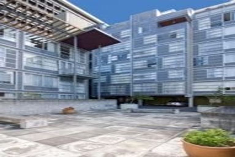 Photo of property in St Pauls Apartments, 62/43 Mulgrave Street, Thorndon, Wellington, 6011