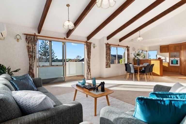 Photo of property in 52a Western Road, Bellevue, Tauranga, 3110