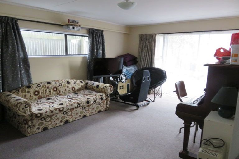 Photo of property in 36 Allnatt Street, Temuka, 7920