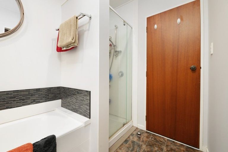 Photo of property in 39 Lyttelton Crescent, Tamatea, Napier, 4112