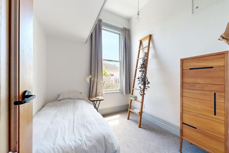 Photo of property in 118 Elizabeth Street, Mount Victoria, Wellington, 6011