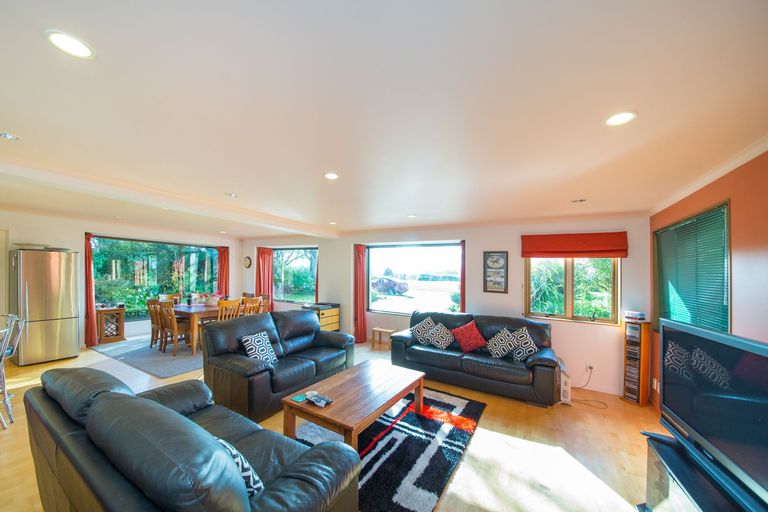 Photo of property in 193 The Terrace, Ashhurst, 4810