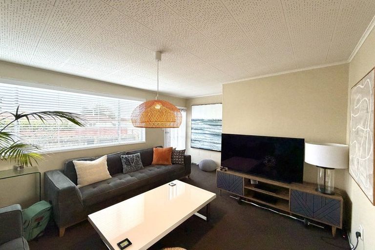 Photo of property in 4/62 Martin Street, Wallaceville, Upper Hutt, 5018