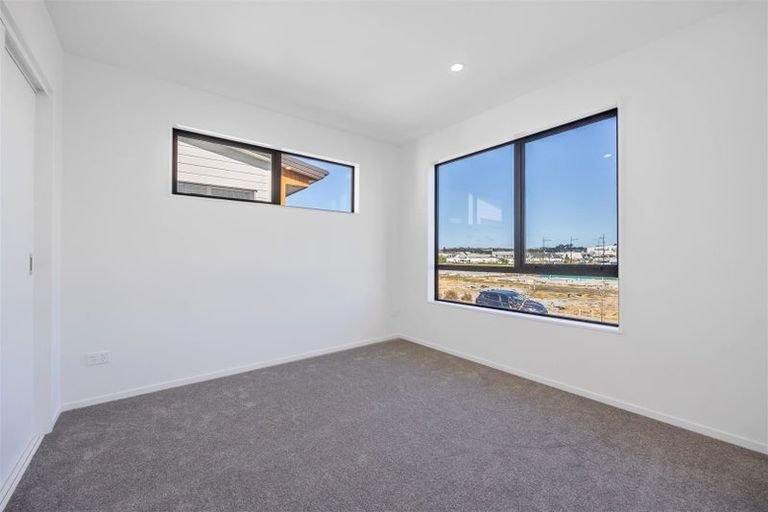 Photo of property in 30 Whakato Avenue, Kumeu, 0810