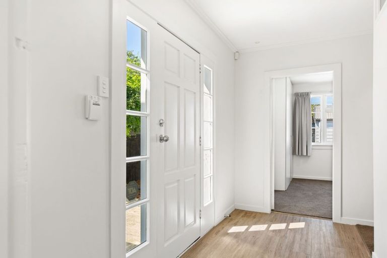 Photo of property in 97 Bassett Street, Burwood, Christchurch, 8083