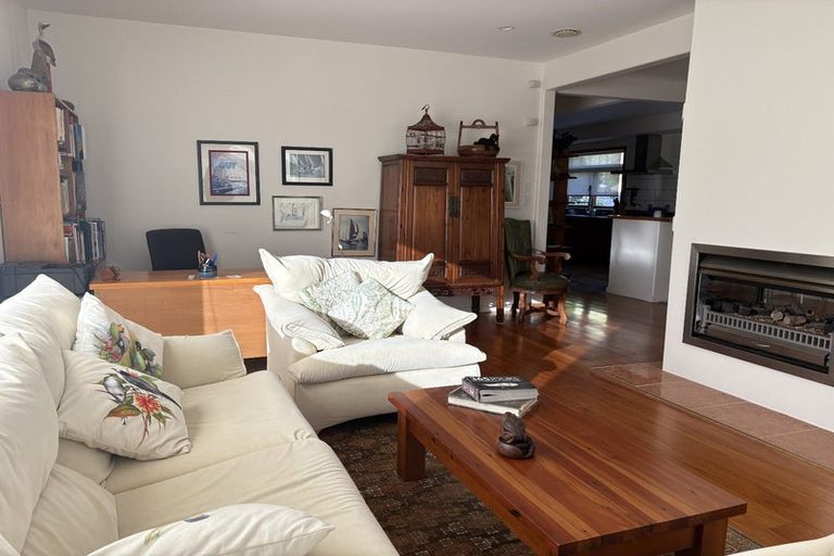 Photo of property in 22 Victoria Road, Stepneyville, Nelson, 7010