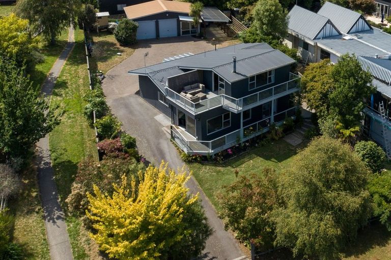 Photo of property in 53 Marina Terrace, Kinloch, Taupo, 3377