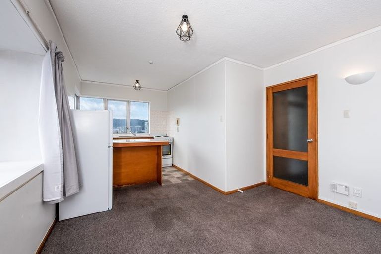 Photo of property in Iona Towers, 401/140 Abel Smith Street, Te Aro, Wellington, 6011