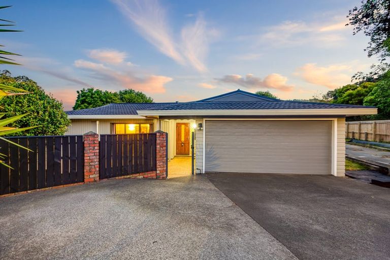 Photo of property in 31 Longitude Place, Whitby, Porirua, 5024