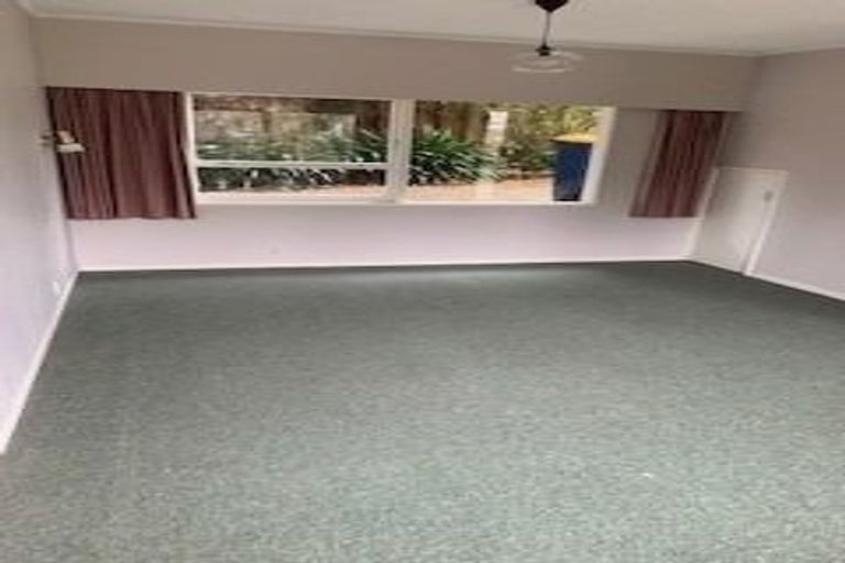 Photo of property in 1/57a Northboro Road, Belmont, Auckland, 0622