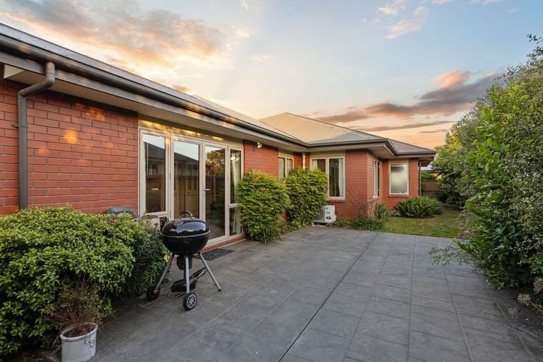 Photo of property in 68 Rushmore Drive, Belfast, Christchurch, 8051