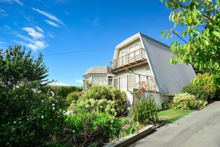 Photo of property in 12 Te Papau Crescent, Diamond Harbour, 8972