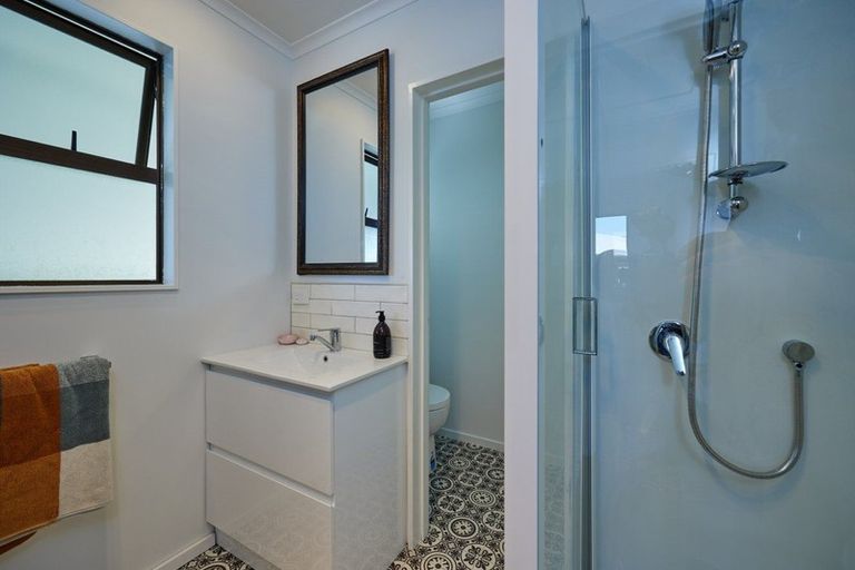 Photo of property in 37a Kotare Place, South Bay, Kaikoura, 7300