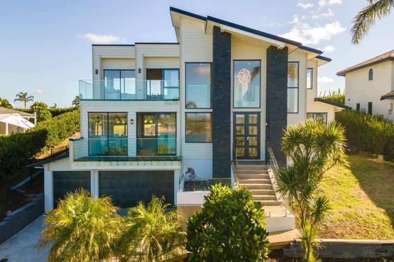 Photo of property in 11 Pacific Cliffs Drive, Gulf Harbour, Whangaparaoa, 0930