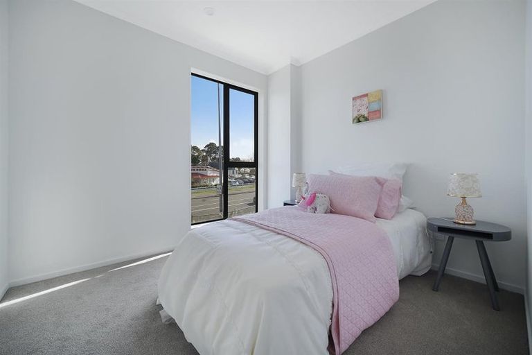 Photo of property in 36 Waipuhinui Way, Wiri, Auckland, 2104