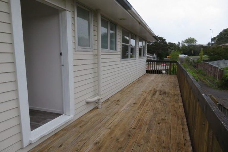 Photo of property in 4171a Great North Road, Glen Eden, Auckland, 0602