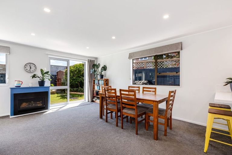 Photo of property in 30 Fairfield Avenue, Fairfield, Lower Hutt, 5011