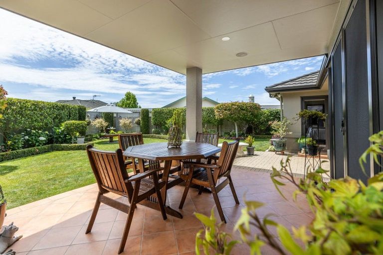 Photo of property in 9 Rutland Place, Taradale, Napier, 4112