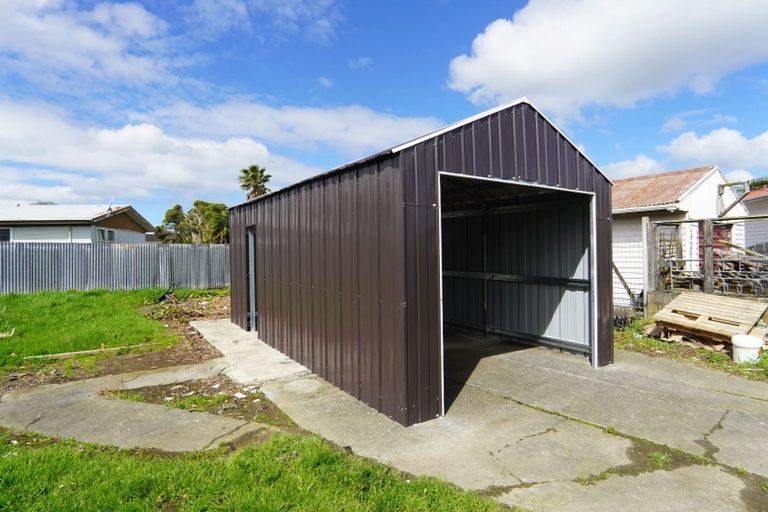 Photo of property in 55 Cargill Street, Papakura, 2110