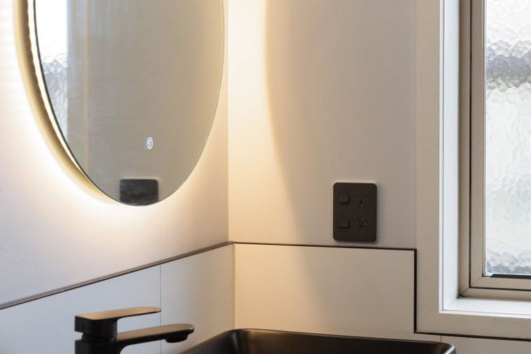 Photo of property in 105 Barrington Drive, Huntington, Hamilton, 3210