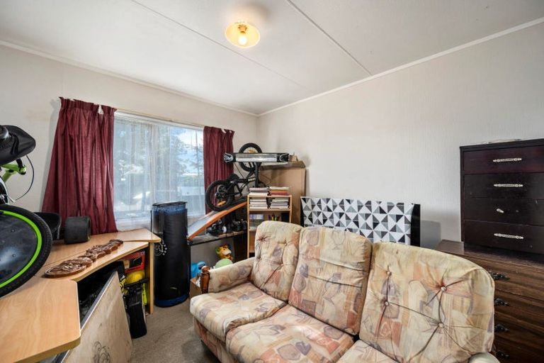 Photo of property in 2b Cherrywood Place, Western Heights, Rotorua, 3015