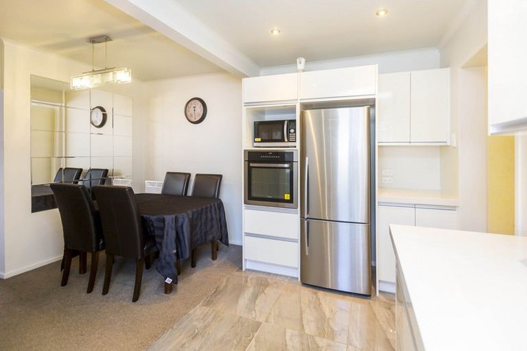 Photo of property in 18 Tawai Street, Trentham, Upper Hutt, 5018