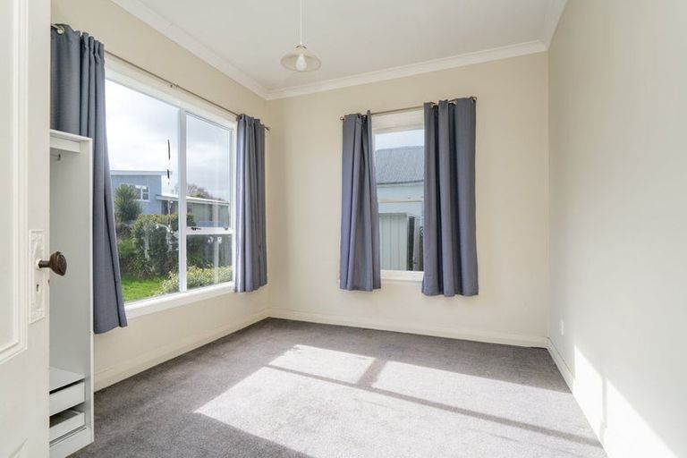 Photo of property in 12 Avenal Street, Avenal, Invercargill, 9810