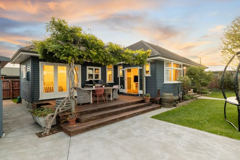 Photo of property in 1/221 Harewood Road, Bishopdale, Christchurch, 8053