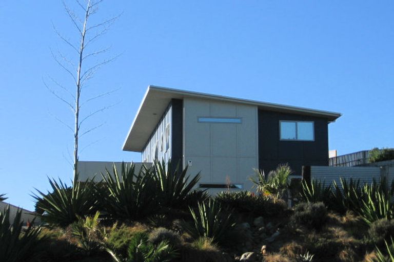 Photo of property in 22 Weggery Drive, Waikanae Beach, Waikanae, 5036