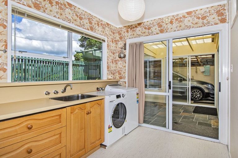 Photo of property in 11 Mason Street, Onerahi, Whangarei, 0110