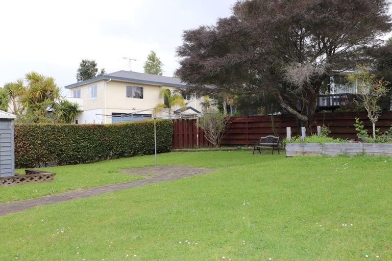 Photo of property in 103 Weldene Avenue, Glenfield, Auckland, 0629