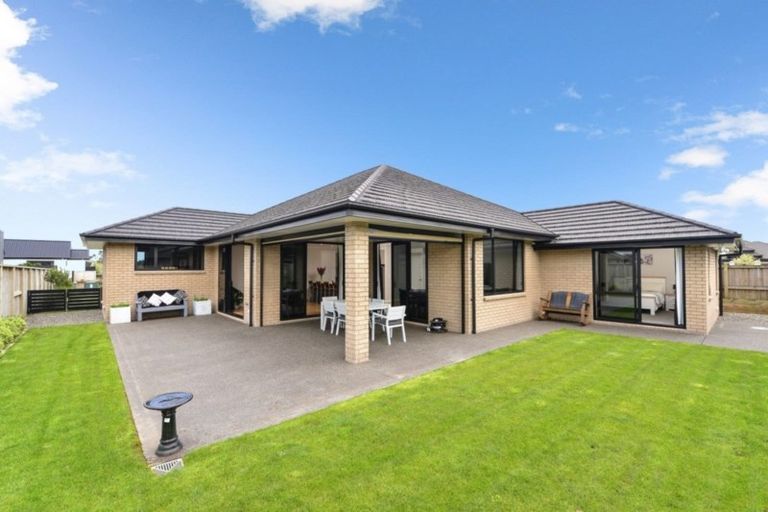 Photo of property in 39 Helen June Avenue, Flagstaff, Hamilton, 3210