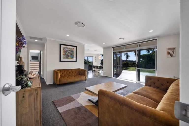 Photo of property in 9a Dolphin Parade, Bell Block, New Plymouth, 4312