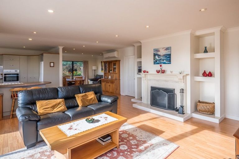 Photo of property in 3 Rifleman Lane, Paraparaumu Beach, Paraparaumu, 5032