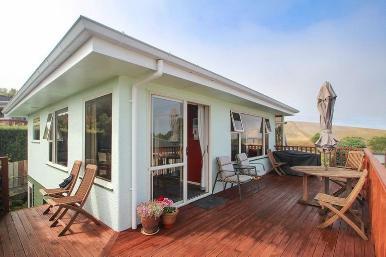 Photo of property in 23 Selwyn Street, South Hill, Oamaru, 9400