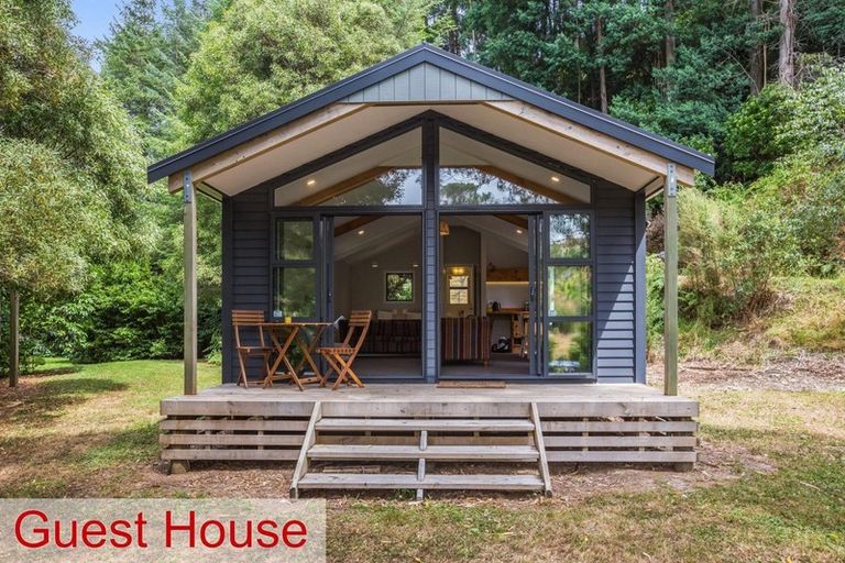 Photo of property in 101 Bulls Run Road, Moonshine Valley, Porirua, 5381