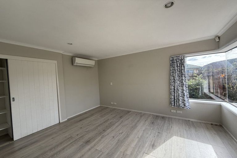 Photo of property in 39 Casuarina Road, Half Moon Bay, Auckland, 2012