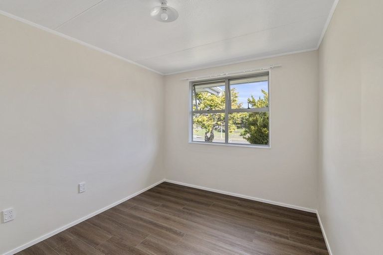 Photo of property in 75 Meadowvale Drive, Levin, 5510