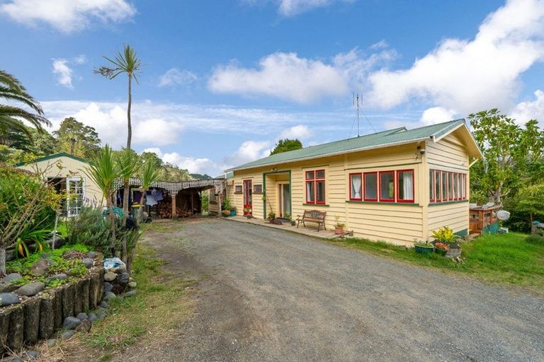 Photo of property in 1262 East Coast Road, Redvale, Albany, 0794