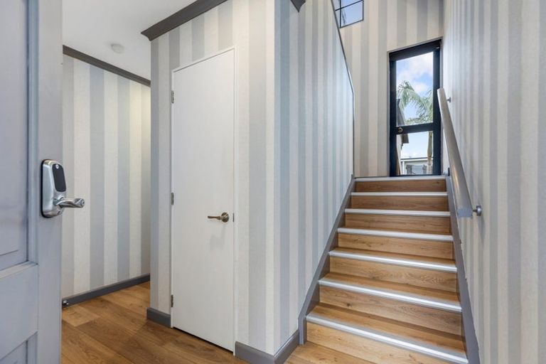 Photo of property in 30a Miro Street, Mount Maunganui, 3116