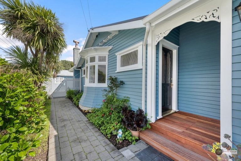 Photo of property in 49 Penrose Street, Woburn, Lower Hutt, 5010