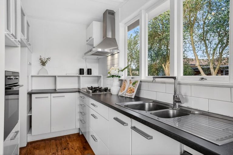Photo of property in 62 Valentine Street, Papakura, 2110