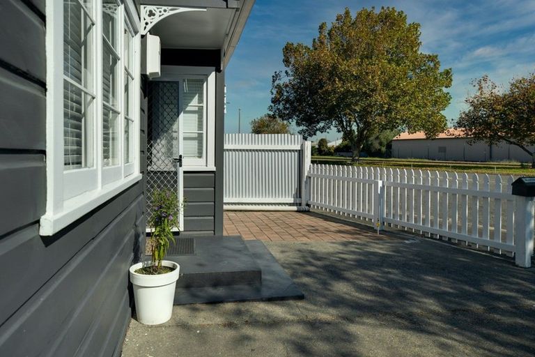 Photo of property in 112 Munroe Street, Napier South, Napier, 4110
