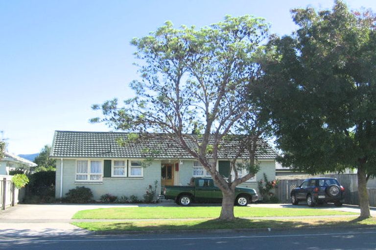 Photo of property in 83 Gibbons Street, Ebdentown, Upper Hutt, 5018