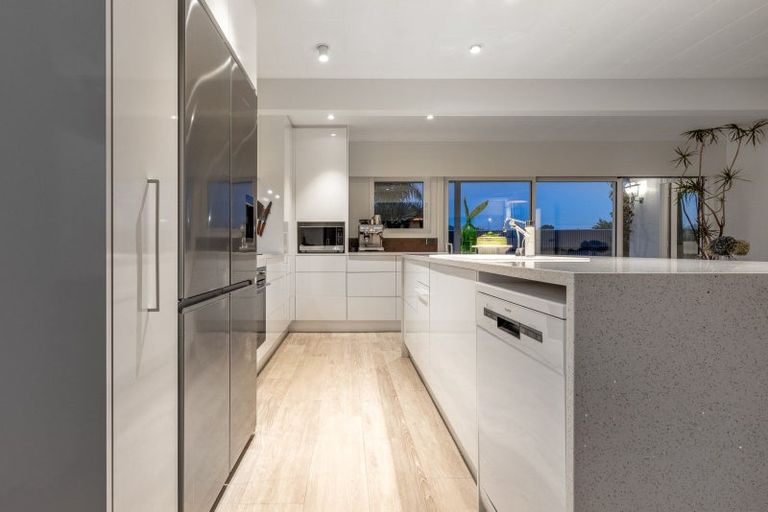 Photo of property in 23 Featherston Street, Levin, 5510