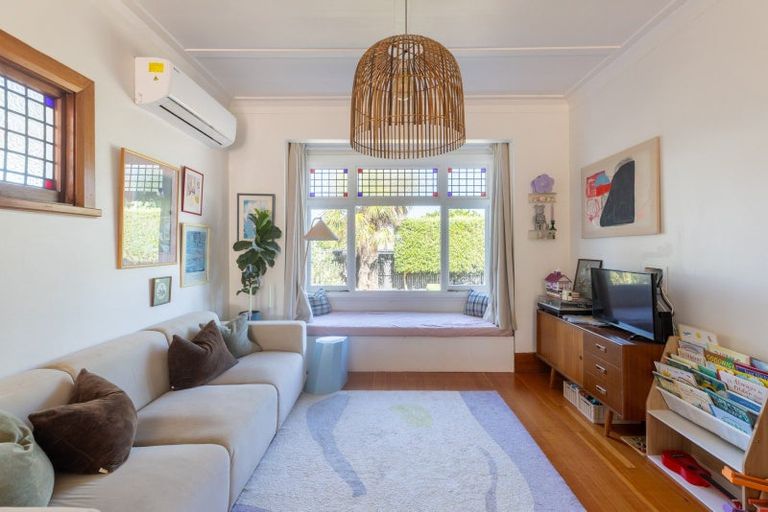 Photo of property in 113 Nelson Crescent, Napier South, Napier, 4110