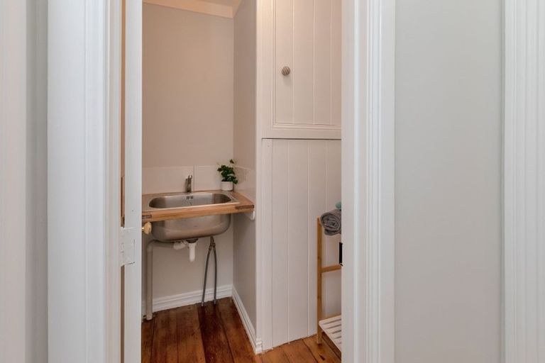 Photo of property in 22 Third Avenue, Avenues, Whangarei, 0110