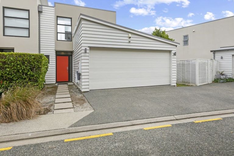 Photo of property in 4/40 Scarlet Oak Drive, Schnapper Rock, Auckland, 0632
