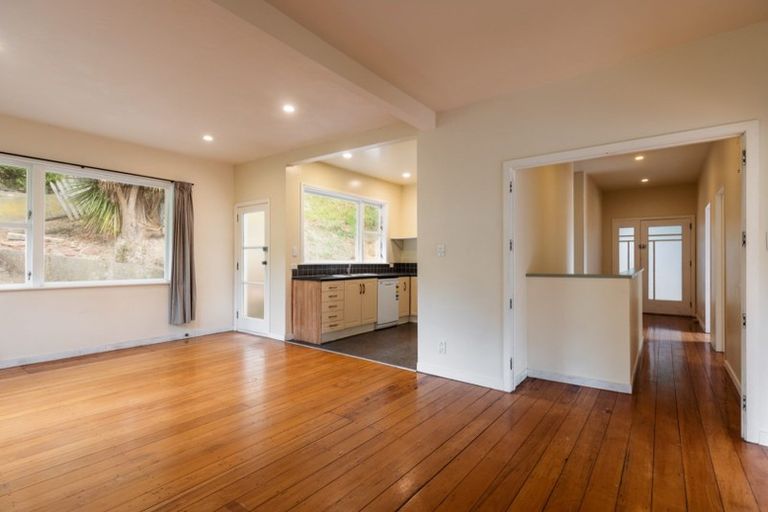 Photo of property in 10 Darlington Terrace, Miramar, Wellington, 6022